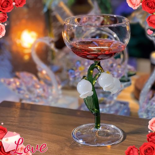 Vintage Goblet Made of High Borosilicate Glass Featuring a Handmade Design of Lily of The Valley, Perfect for Wine, Cocktails, And Special Occasions Like Family Gatherings, Valentine'S Day, Christmas, Birthdays, Halloween, And Thanksgiving